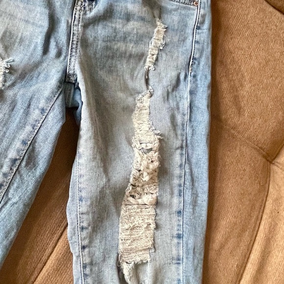 GUESS LOS ANGELES DENIM BERMUDA DISTRESSED SHORTS SIZE 25 - Picture 7 of 14